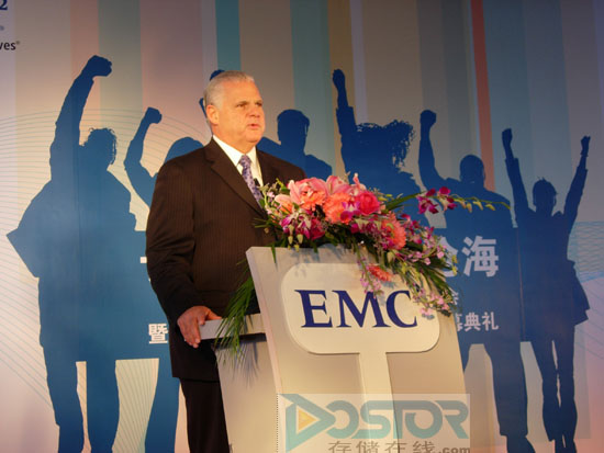 EMC總裁親臨北京研發(fā)中心揭幕并稱(chēng)增加中國(guó)投資-DOIT-數(shù)據(jù)產(chǎn)業(yè)媒體與服務(wù)平臺(tái)